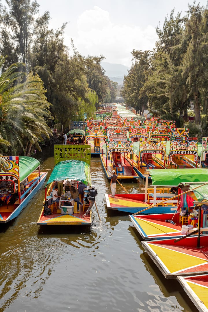 Trajinera Reventón para grupos en Xochimilco